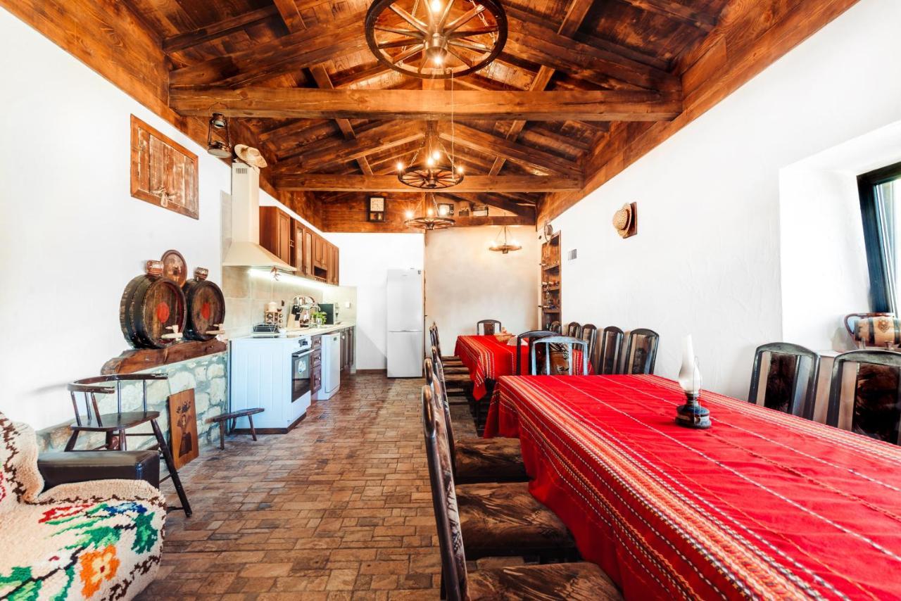 Guest House Hristova Kashta - Христова Къща Cherni Vrŭkh 외부 사진