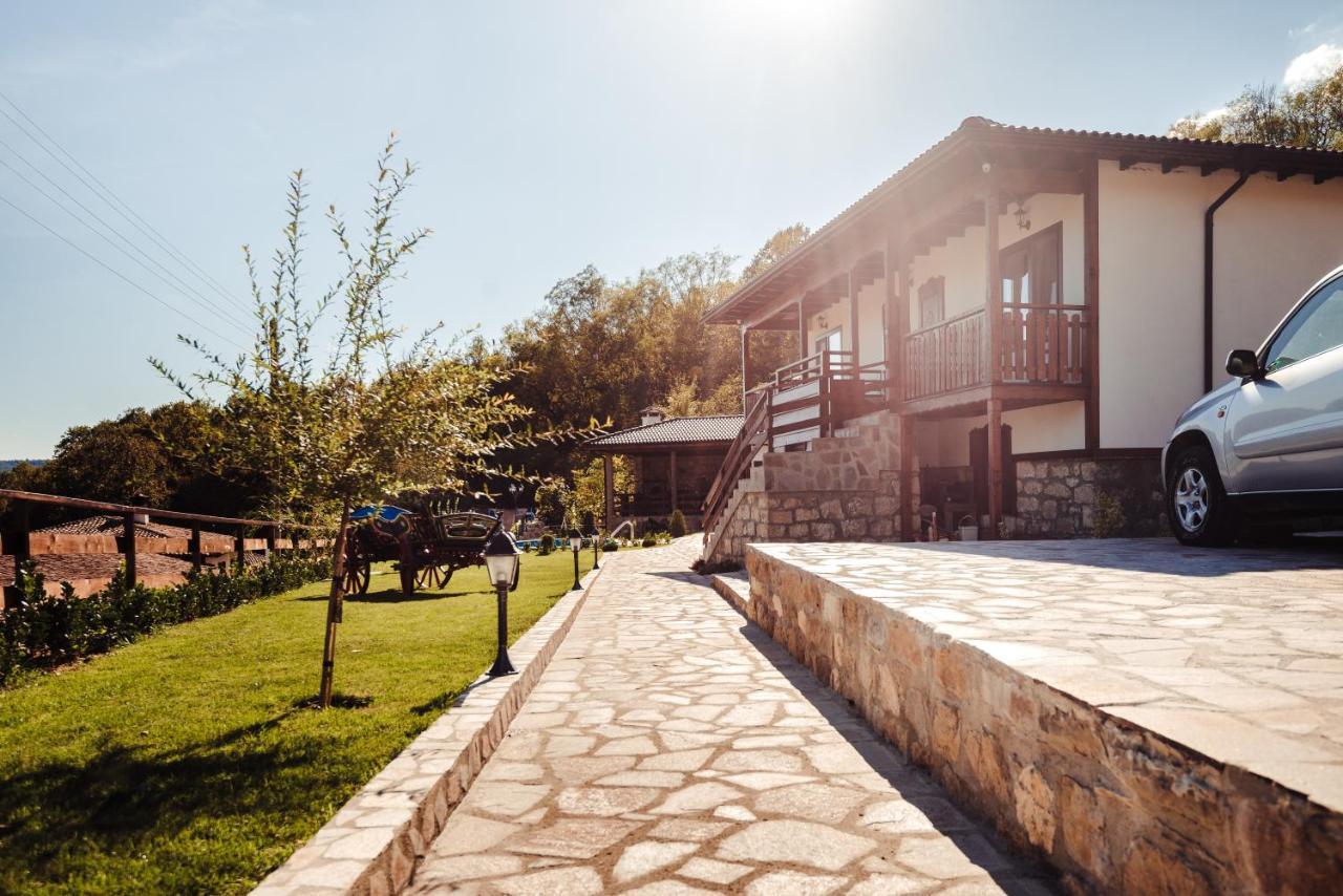 Guest House Hristova Kashta - Христова Къща Cherni Vrŭkh 외부 사진