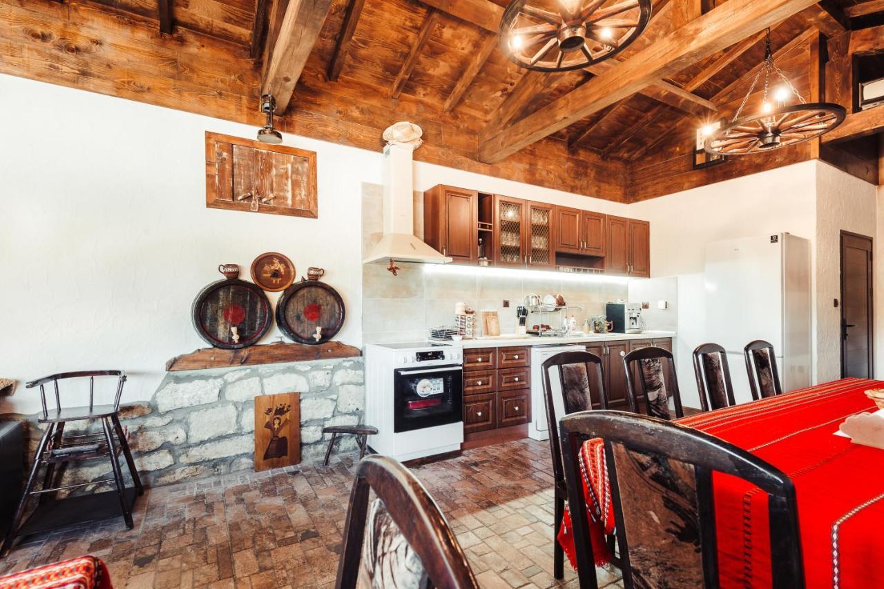 Guest House Hristova Kashta - Христова Къща Cherni Vrŭkh 외부 사진