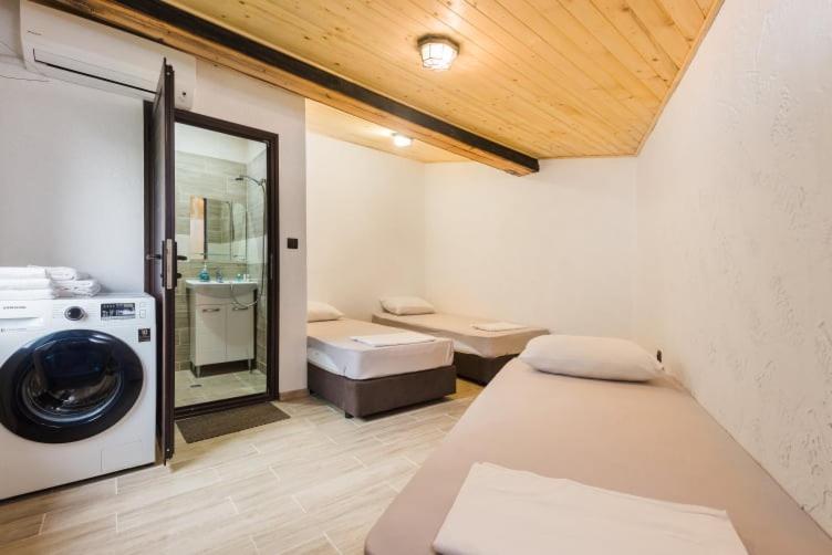 Guest House Hristova Kashta - Христова Къща Cherni Vrŭkh 외부 사진
