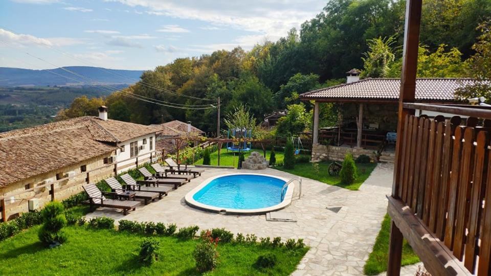 Guest House Hristova Kashta - Христова Къща Cherni Vrŭkh 외부 사진