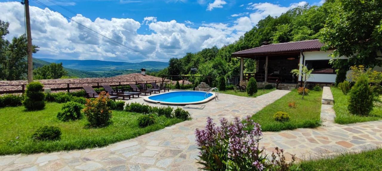 Guest House Hristova Kashta - Христова Къща Cherni Vrŭkh 외부 사진