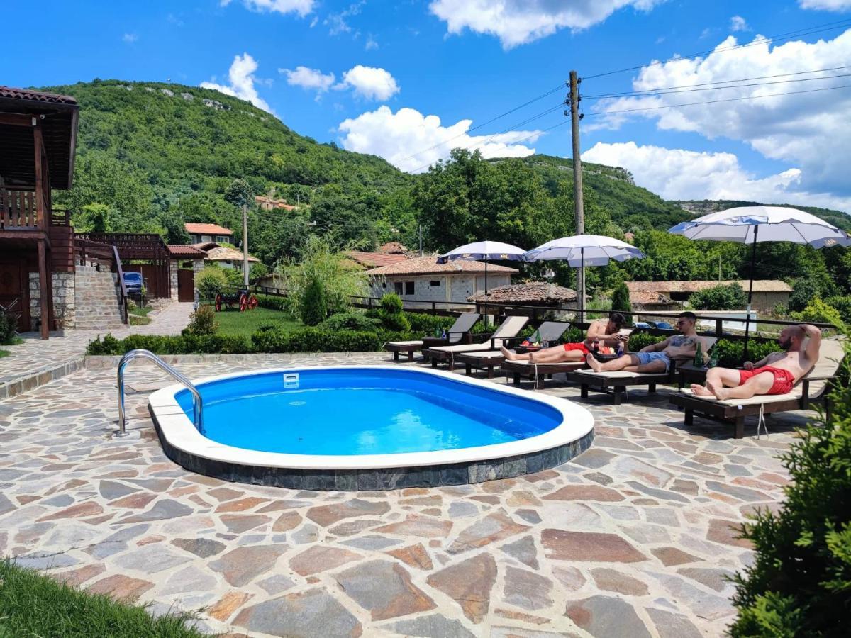Guest House Hristova Kashta - Христова Къща Cherni Vrŭkh 외부 사진