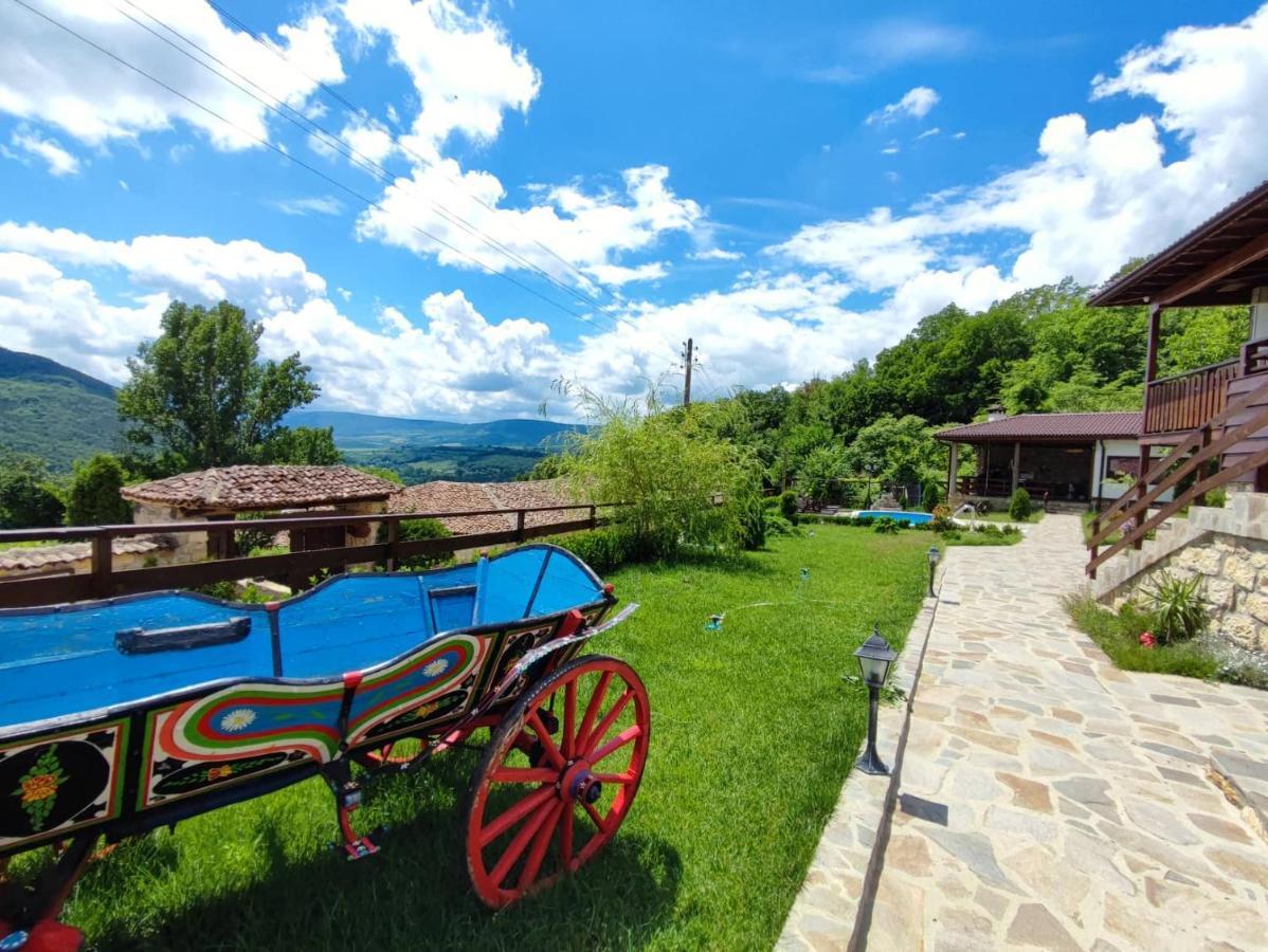 Guest House Hristova Kashta - Христова Къща Cherni Vrŭkh 외부 사진